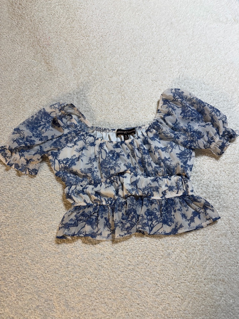 Almost Famous Blue Floral Puff Sleeve Peplum Top Small
